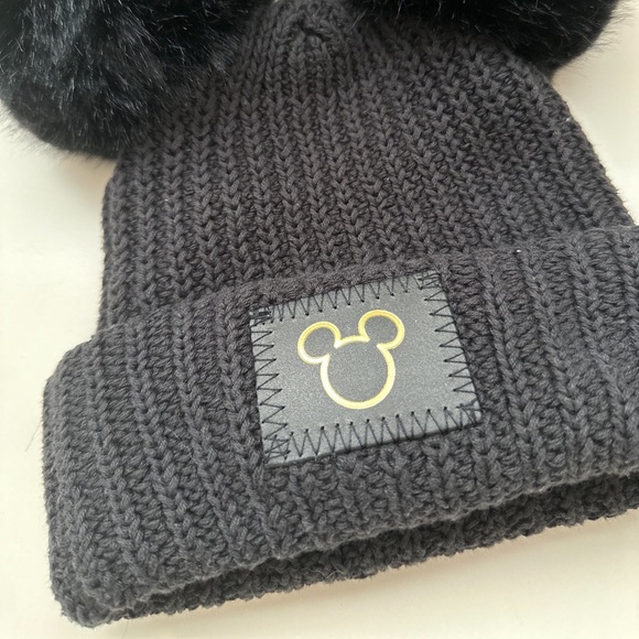 Disney * love your melon Mickey mouse beanie - Picture 2 of 5